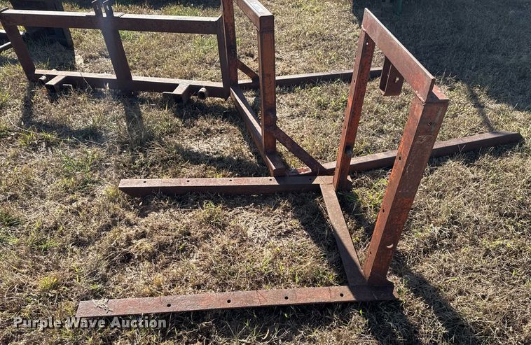 image for item EG7868 (2) shop built bale arms