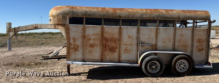 image for item EJ3195 Livestock trailer