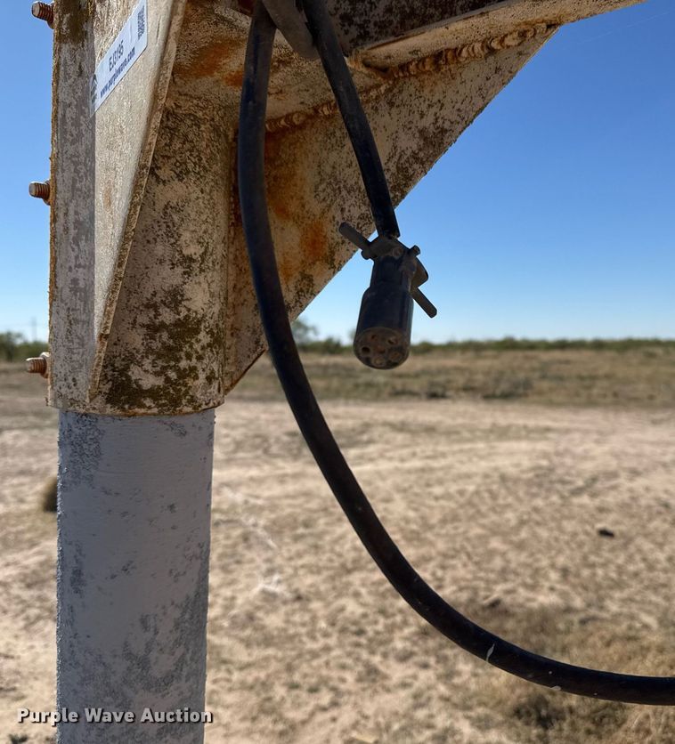 image for item EJ3195 Livestock trailer