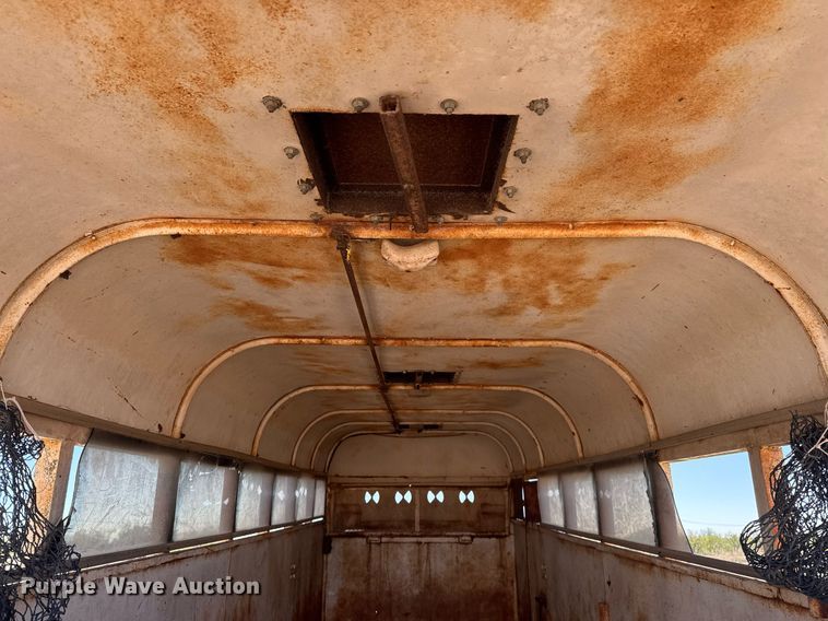 image for item EJ3195 Livestock trailer