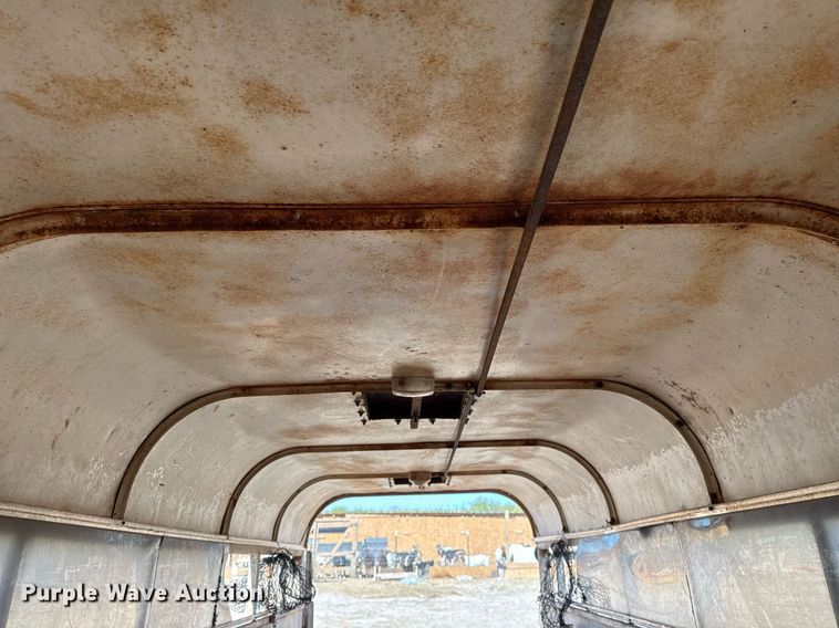 image for item EJ3195 Livestock trailer
