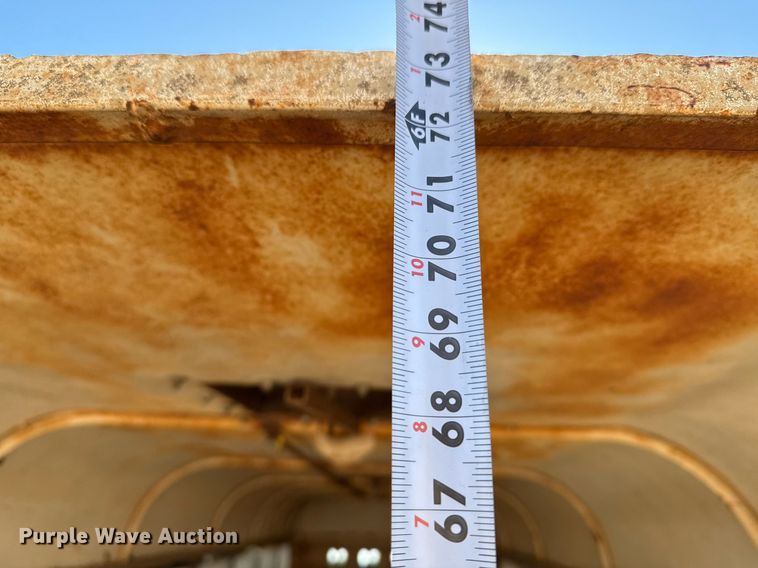 image for item EJ3195 Livestock trailer