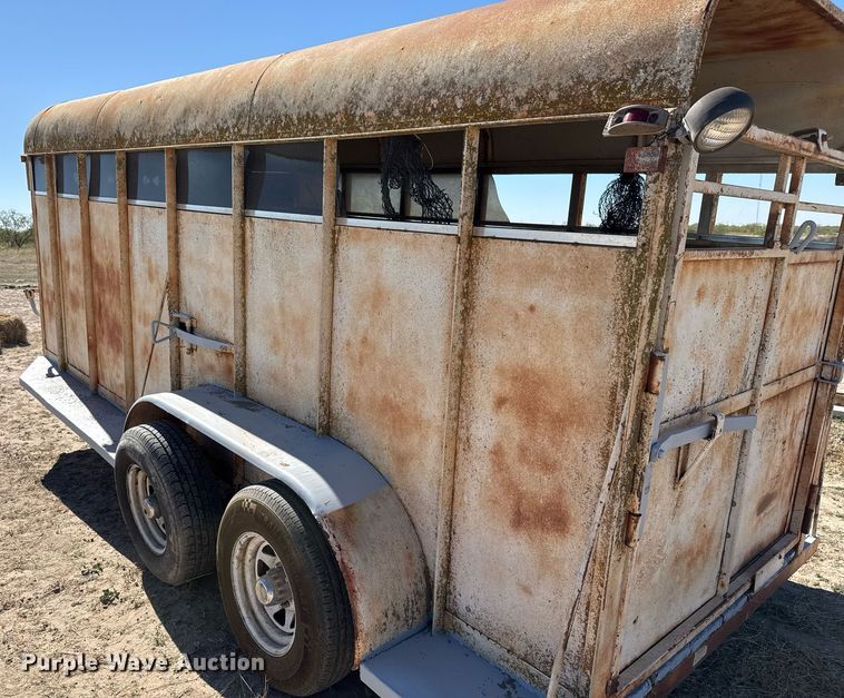 image for item EJ3195 Livestock trailer