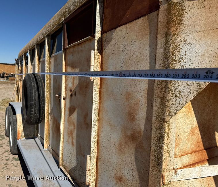 image for item EJ3195 Livestock trailer