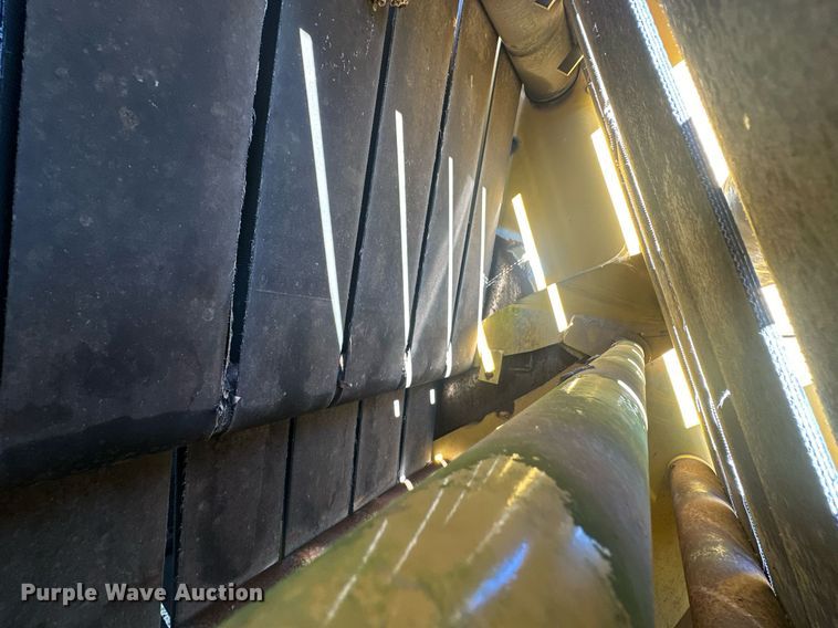 image for item EJ5093 2009 Vermeer 604M round baler