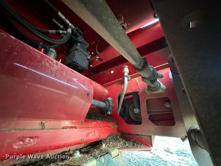 image for item EJ5149 AgCo RazorBar disc windrower head