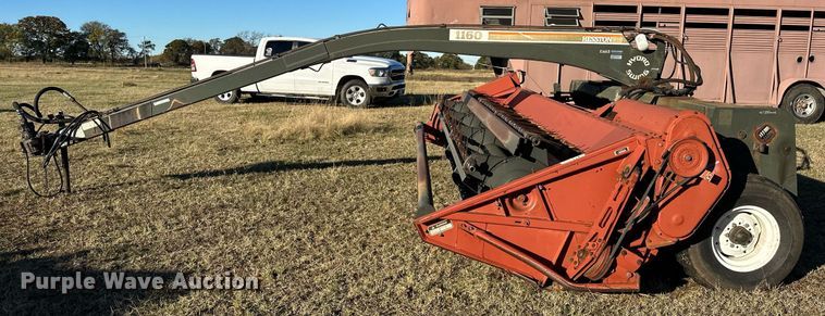image for item EJ5156 Hesston 1160 swather / windrower