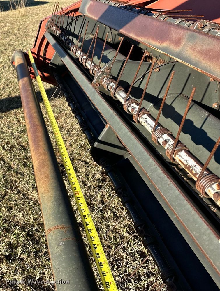 image for item EJ5156 Hesston 1160 swather / windrower