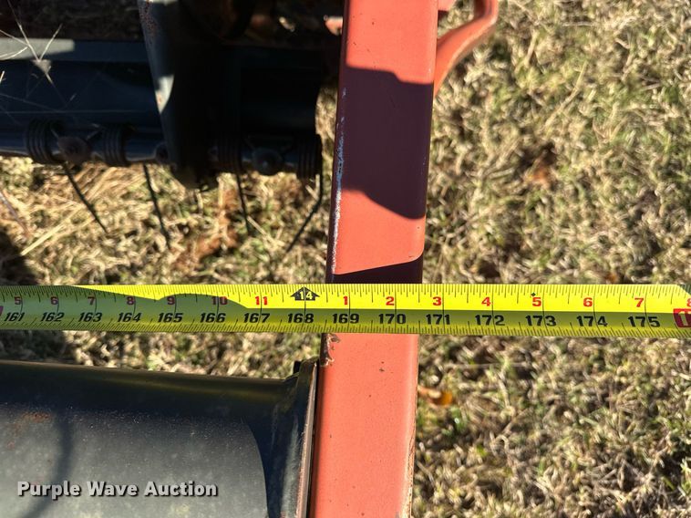 image for item EJ5156 Hesston 1160 swather / windrower