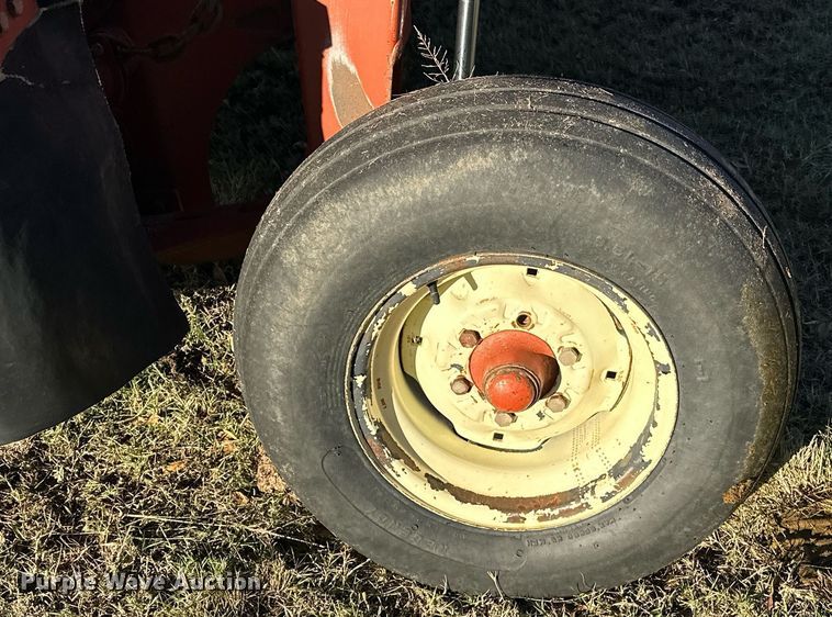 image for item EJ5158 Hesston 1340 disc mower