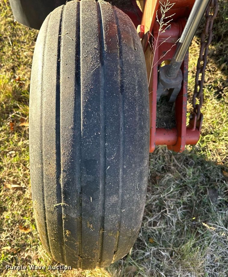 image for item EJ5158 Hesston 1340 disc mower