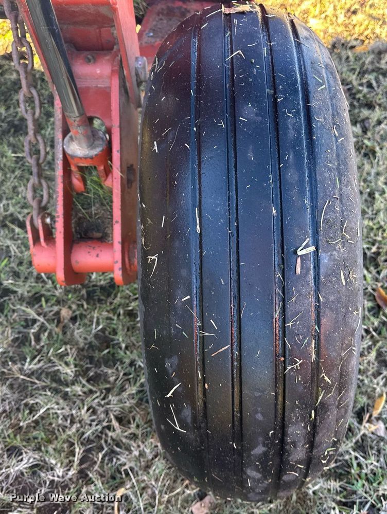 image for item EJ5158 Hesston 1340 disc mower