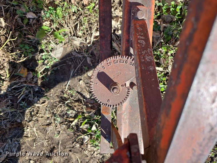 image for item EK2432 Ag equipment 