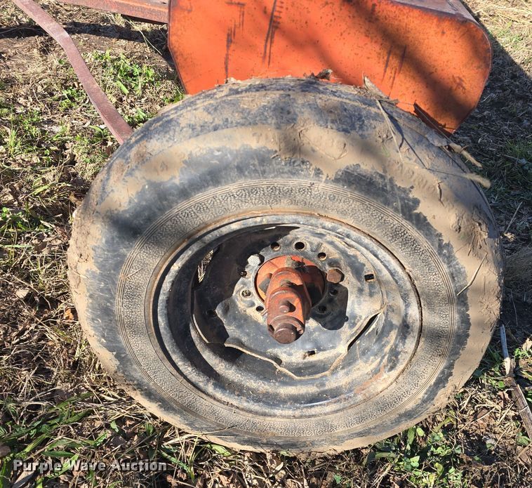 image for item EK2432 Ag equipment 