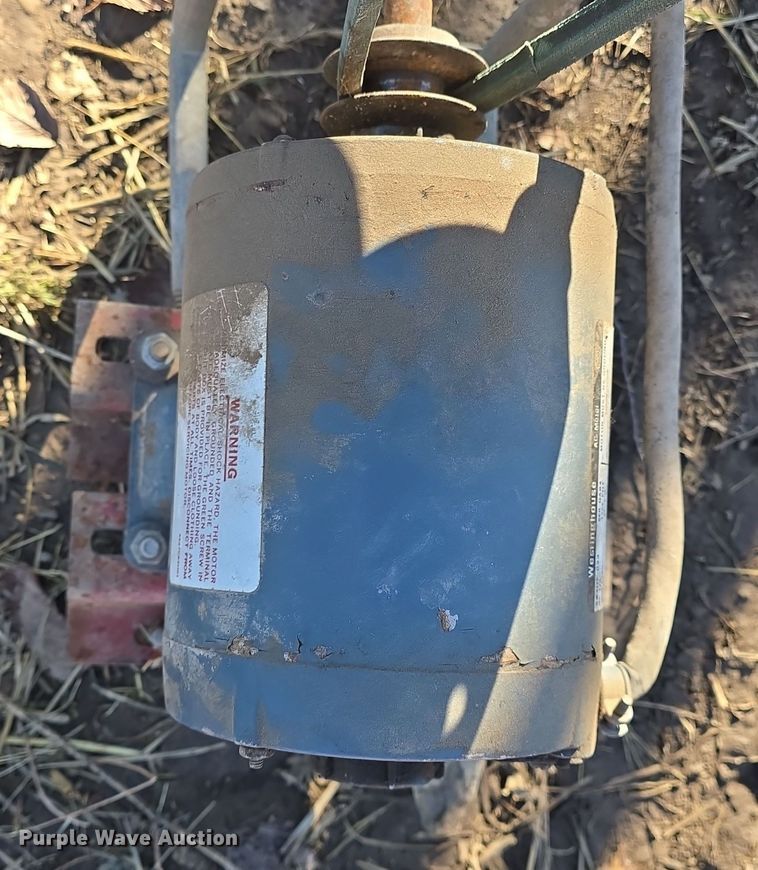 image for item EK2432 Ag equipment 