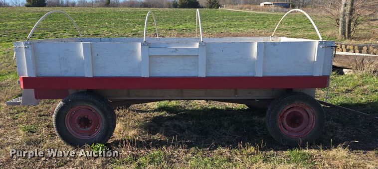 image for item EK2436 Feed wagon
