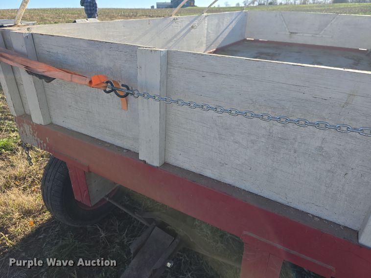 image for item EK2436 Feed wagon
