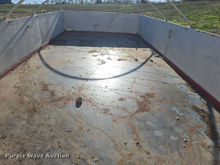 image for item EK2436 Feed wagon