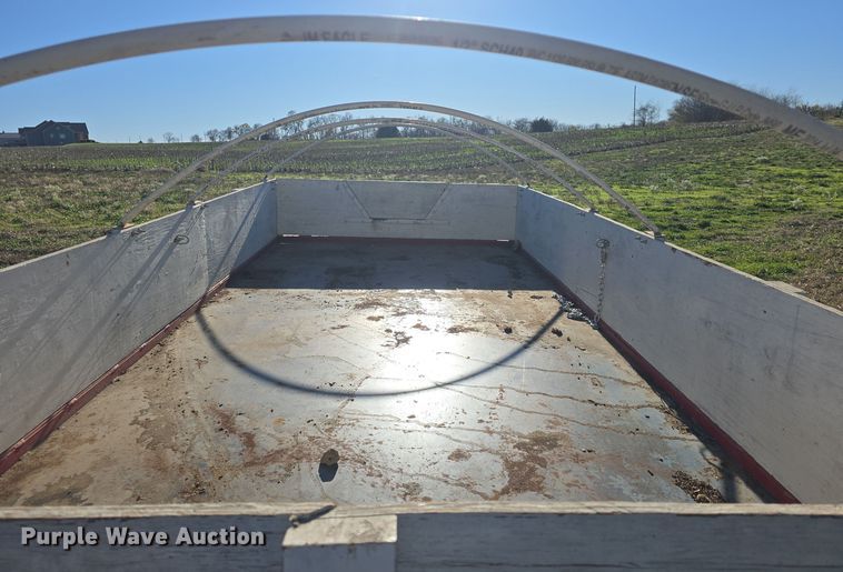 image for item EK2436 Feed wagon