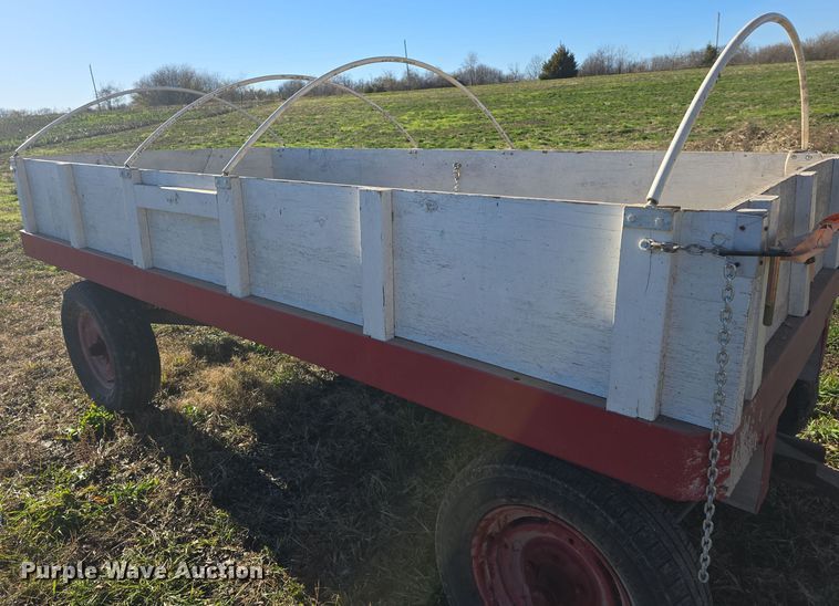 image for item EK2436 Feed wagon