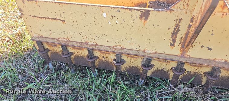 image for item EK2452 Land Pride 1572 soil pulverizer