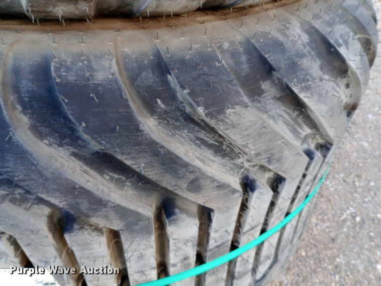 image for item EN8501 (2) Alliance Flotation 328 tires