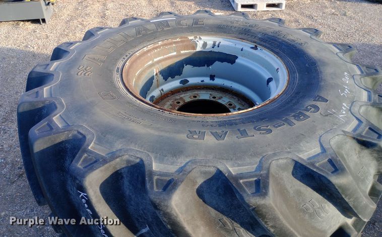 image for item EN8513 (2) Alliance Agri-Star tires and wheels