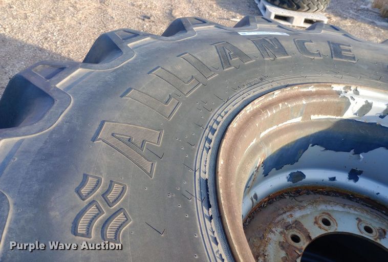 image for item EN8513 (2) Alliance Agri-Star tires and wheels