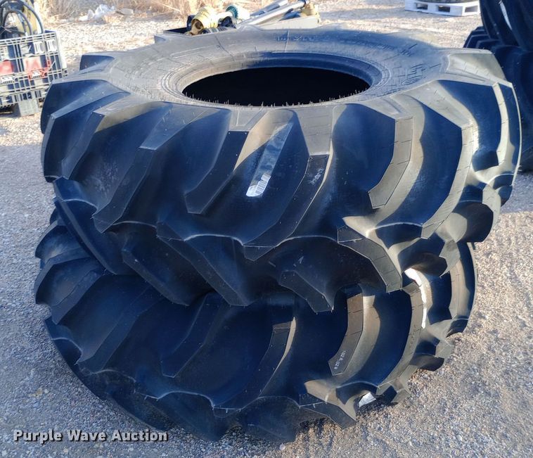 image for item EN8515 (2) Goodyear Dyna-Torque II tires