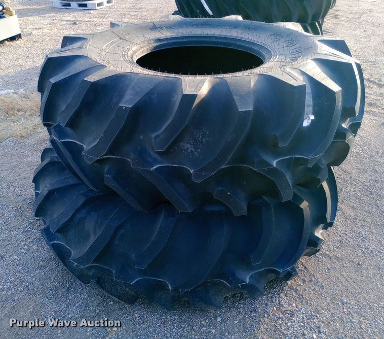 image for item EN8515 (2) Goodyear Dyna-Torque II tires