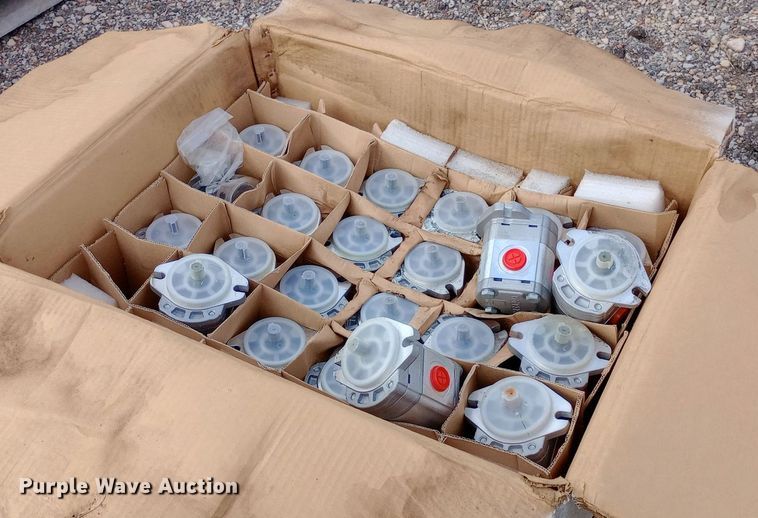 image for item EN8521 Approximately 23 Casappa PLM20.9S5-03S9 hydraulic motors