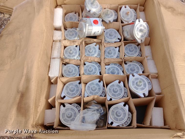 image for item EN8521 Approximately 23 Casappa PLM20.9S5-03S9 hydraulic motors