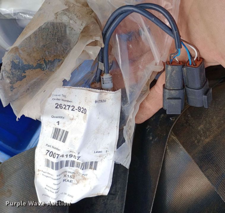 image for item EN8522 Baler parts