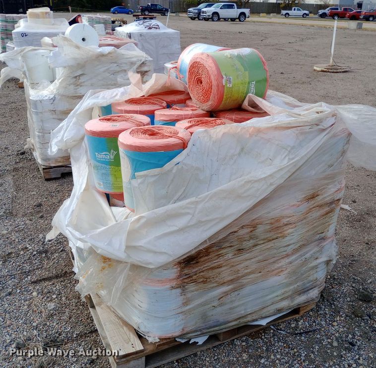 image for item EN8523 Approximately 48 TamaTwine LSB4400/450 twine rolls