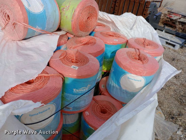 image for item EN8523 Approximately 48 TamaTwine LSB4400/450 twine rolls