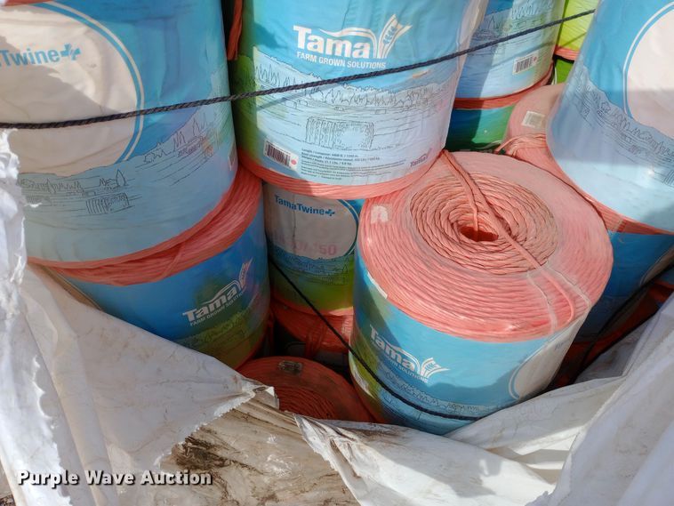 image for item EN8523 Approximately 48 TamaTwine LSB4400/450 twine rolls