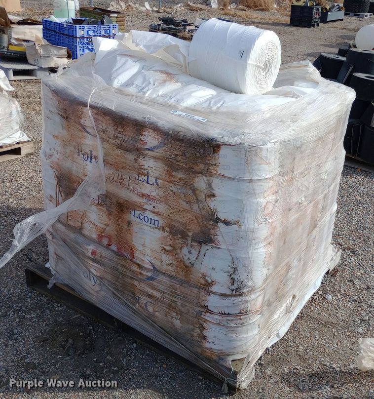 image for item EN8525 Approximately 48 PXL HD-600 twine rolls