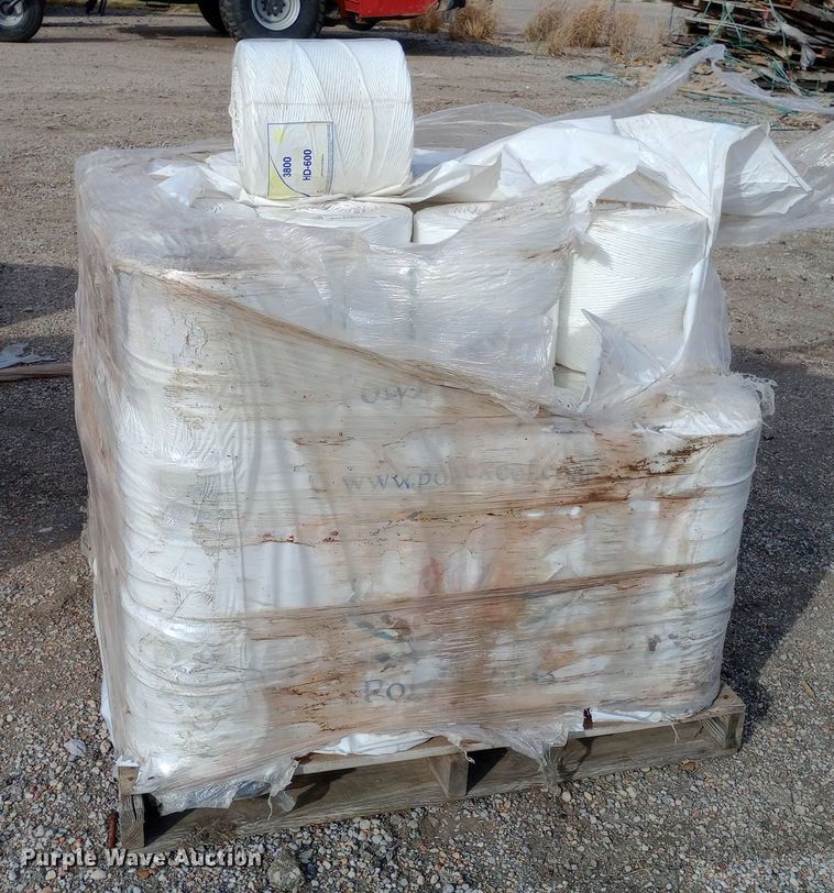 image for item EN8525 Approximately 48 PXL HD-600 twine rolls