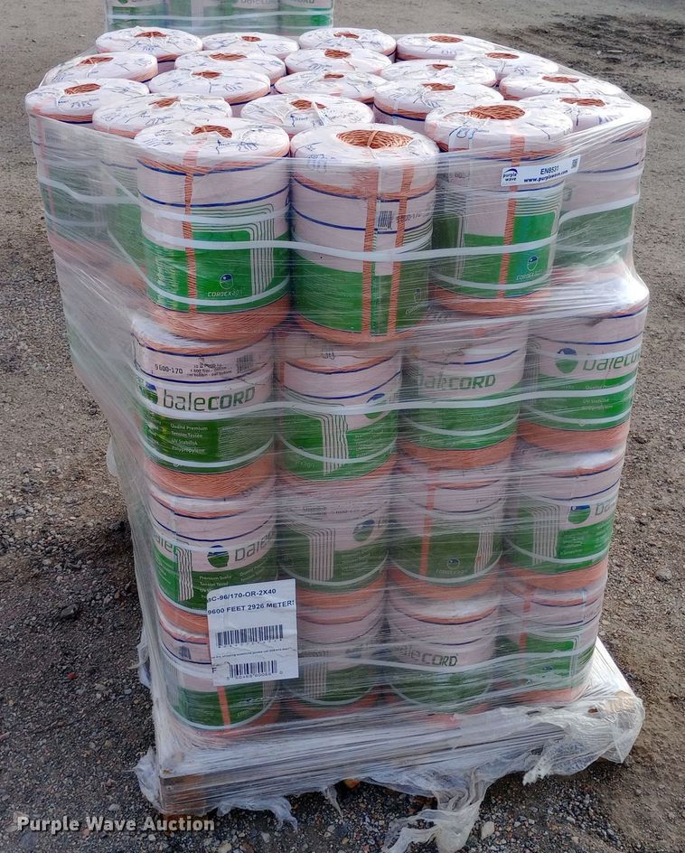 image for item EN8531 Approximately 80 twine rolls