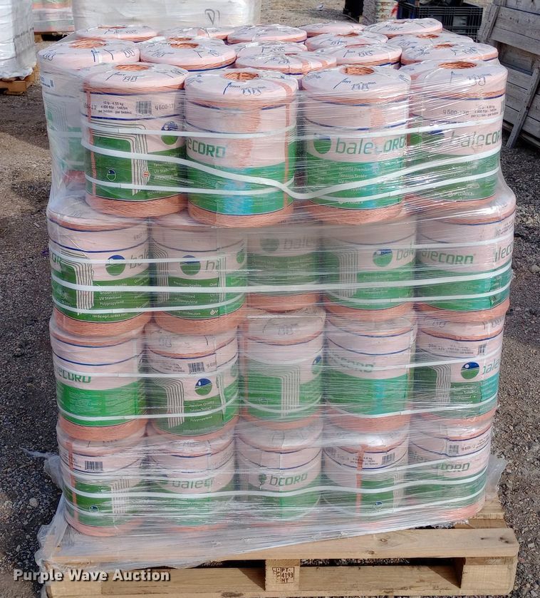 image for item EN8531 Approximately 80 twine rolls