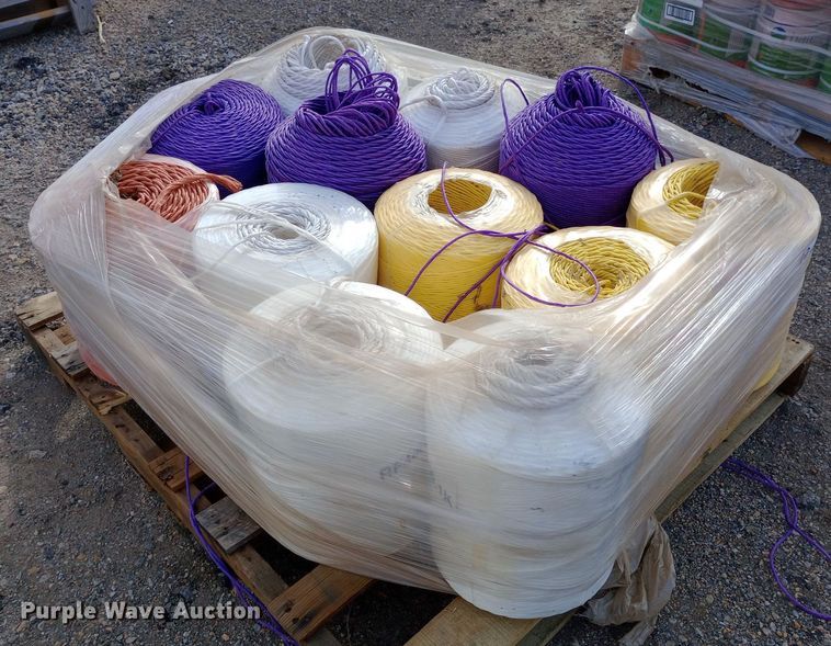 image for item EN8532 Bale twine rolls