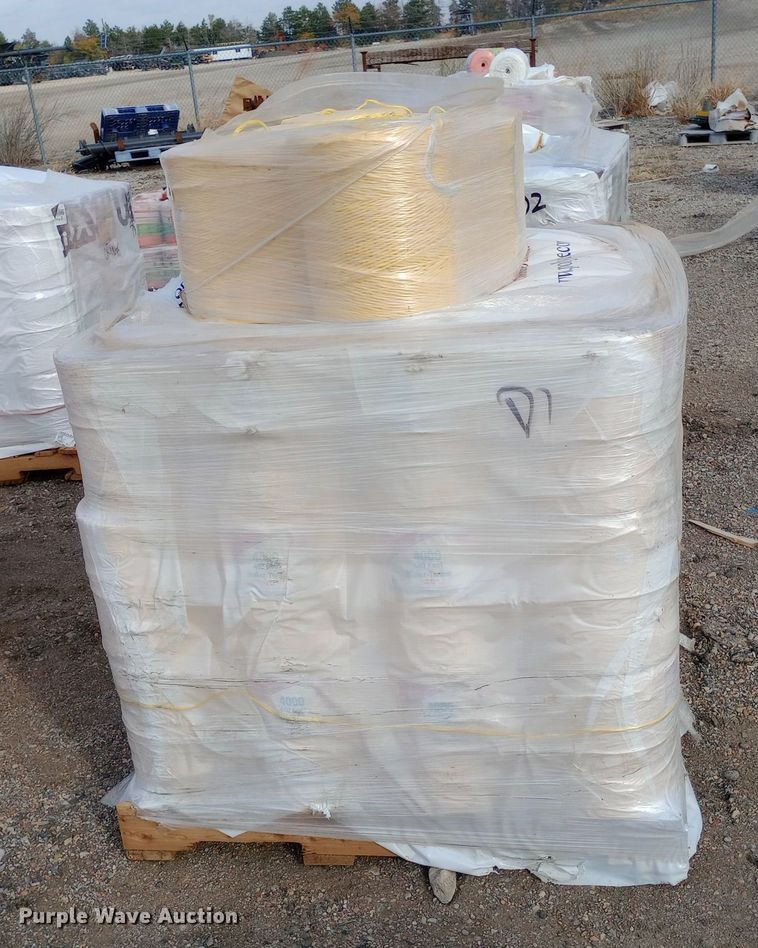 image for item EN8533 Approximately 54 PXL 4000 twine rolls