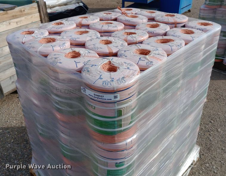 image for item EN8537 Approximately 80 twine rolls