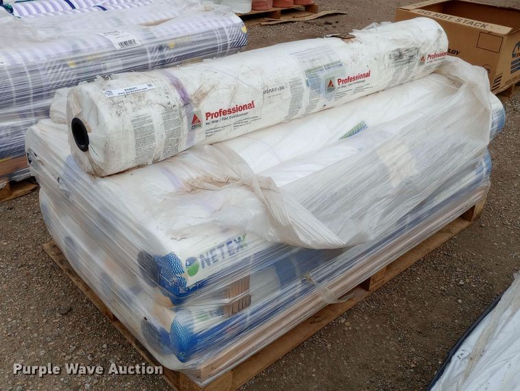 image for item EN8541 (9) rolls net wrap