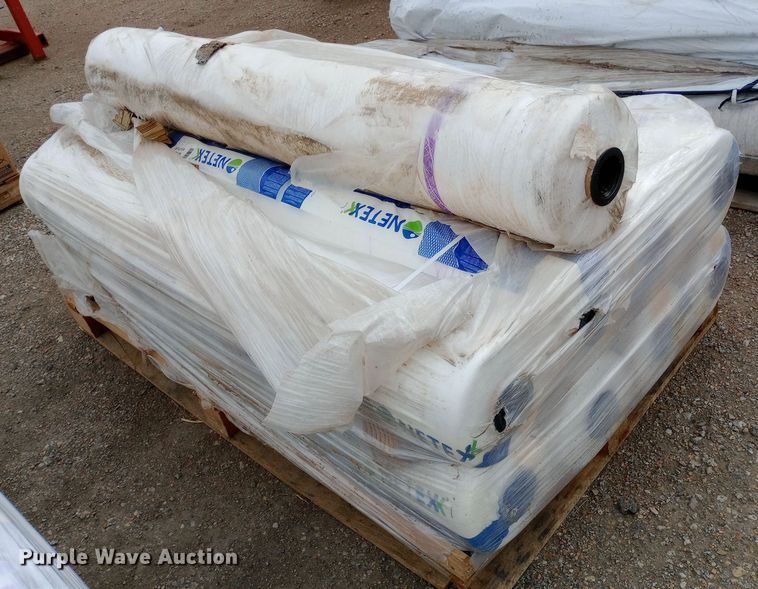 image for item EN8541 (9) rolls net wrap