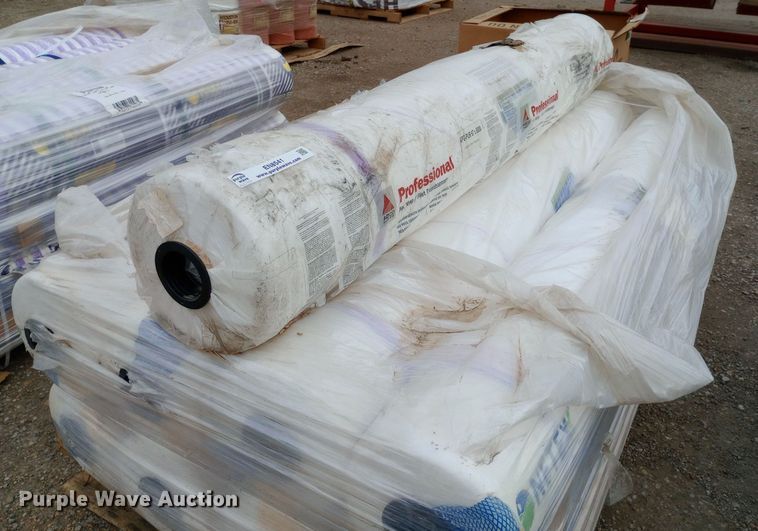 image for item EN8541 (9) rolls net wrap