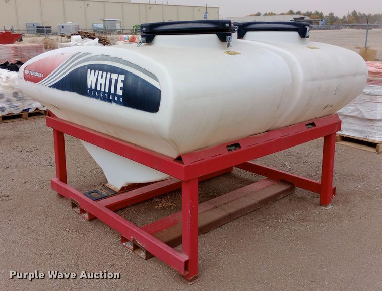 image for item EN8546 (2) White Planters Simply Advanced II tanks