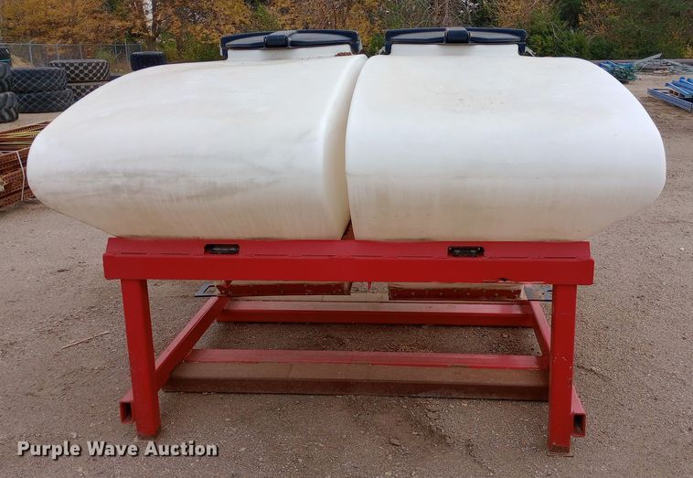 image for item EN8546 (2) White Planters Simply Advanced II tanks