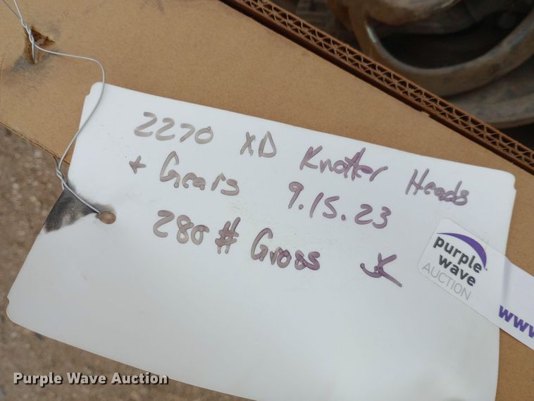 image for item EN8547 (7) knitters with gears