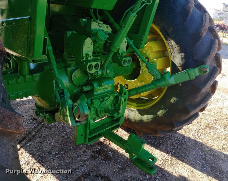 image for item EN8549 1974 John Deere 4430 tractor